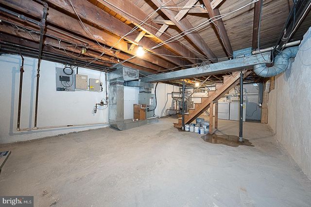 1457 MANOA RD, Wynnewood, PA 19096