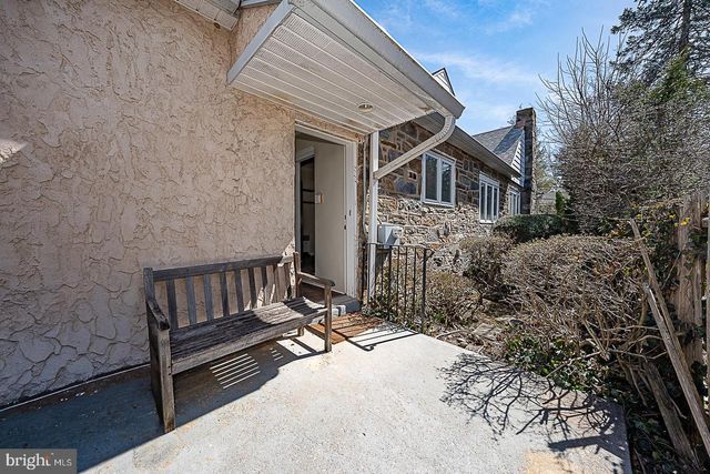 1457 MANOA RD, Wynnewood, PA 19096