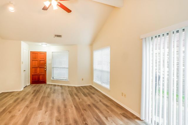 1525 Miller Avenue, Katy, TX 77493