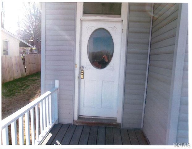 815 S CHARLES Street, Belleville, IL 62220