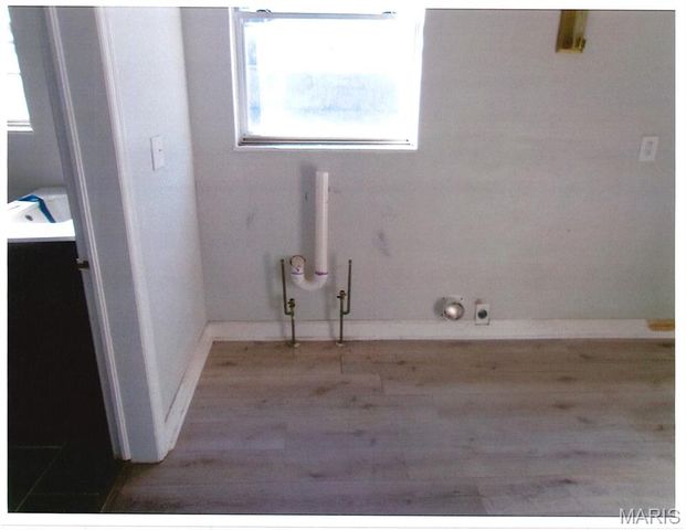 815 S CHARLES Street, Belleville, IL 62220