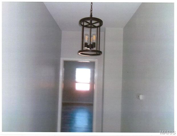 815 S CHARLES Street, Belleville, IL 62220