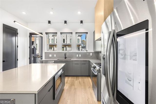 2347 Hosea L Williams Drive SE 16, Atlanta, GA 30317