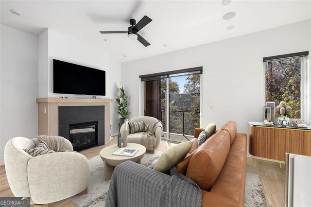 2347 Hosea L Williams Drive SE 16, Atlanta, GA 30317