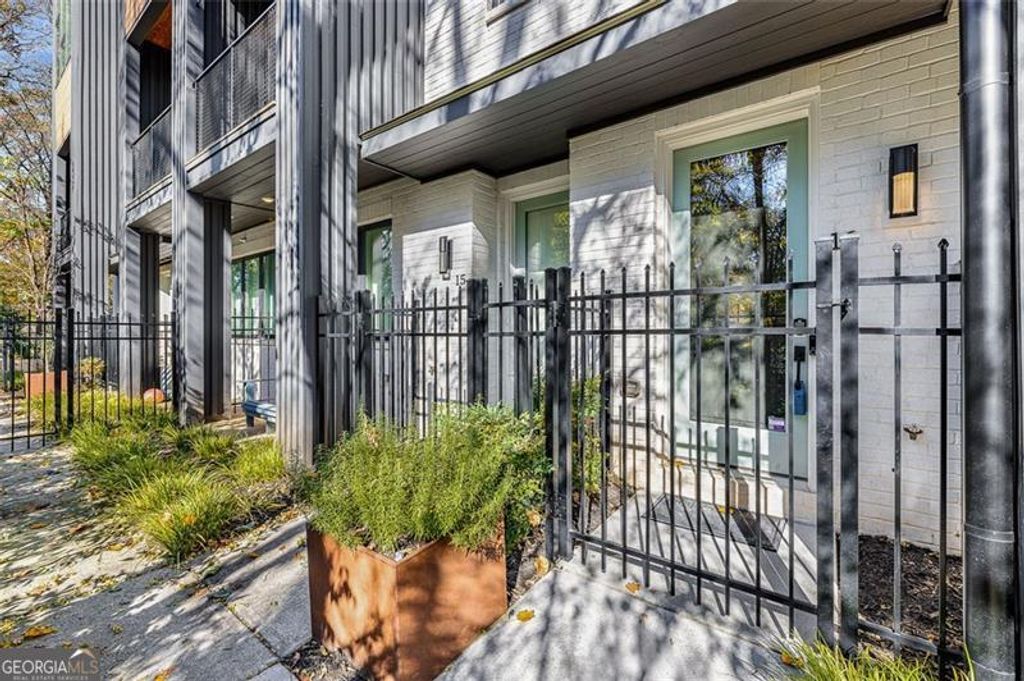 2347 Hosea L Williams Drive SE 16, Atlanta, GA 30317