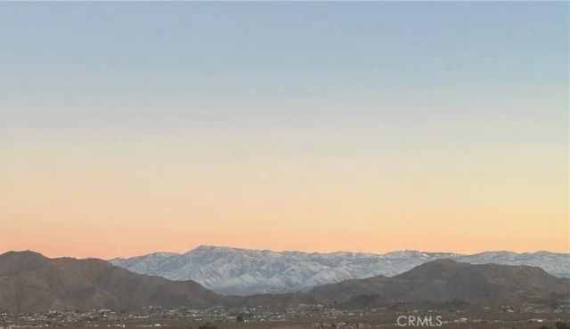 16549 Moccasin, Apple Valley, CA 92307