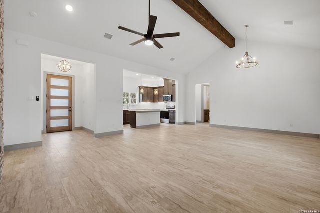 1316 Spruce Ln, Fischer, TX 78623