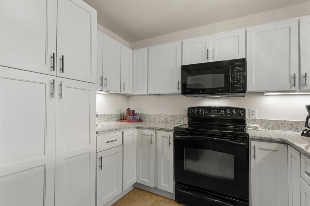 8121 Amalfi Pl # 4-302, Myrtle Beach, SC 29572 — photo 4