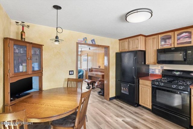 3208 Oregon Drive, Anchorage, AK 99517