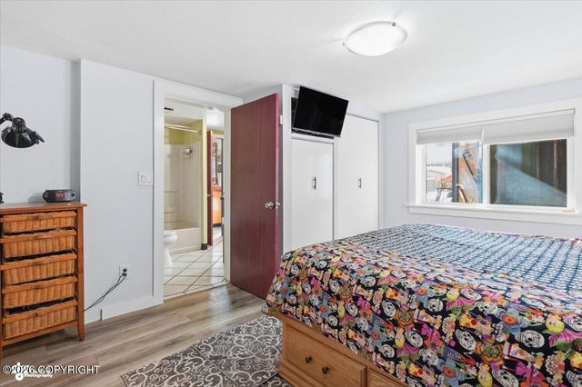 3208 Oregon Drive, Anchorage, AK 99517