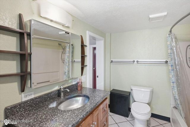 3208 Oregon Drive, Anchorage, AK 99517