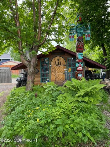 3208 Oregon Drive, Anchorage, AK 99517