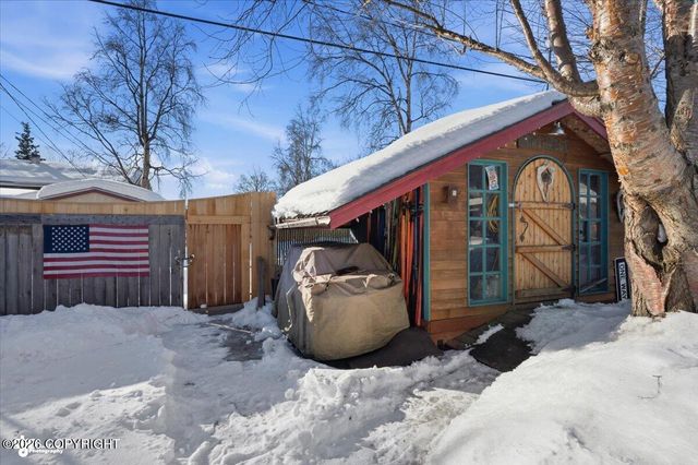 3208 Oregon Drive, Anchorage, AK 99517