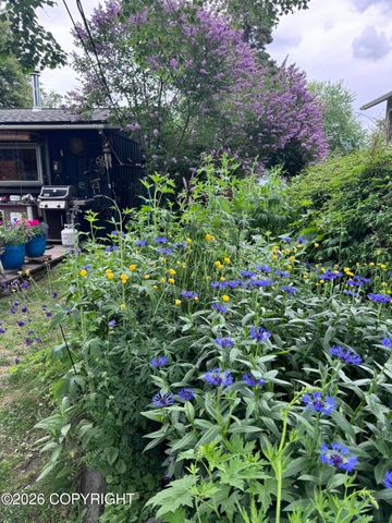 3208 Oregon Drive, Anchorage, AK 99517