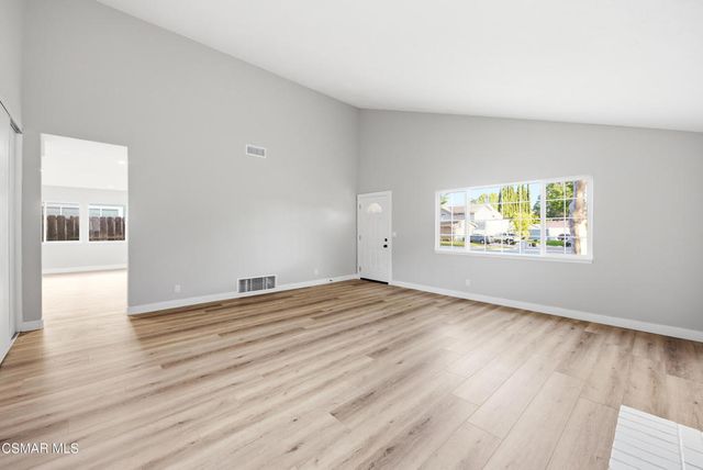 3497 Delilah Street, Simi Valley, CA 93063