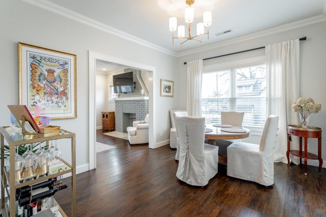 2105 E 12th Street, Chattanooga, TN 37404