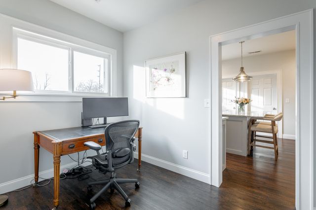 2105 E 12th Street, Chattanooga, TN 37404