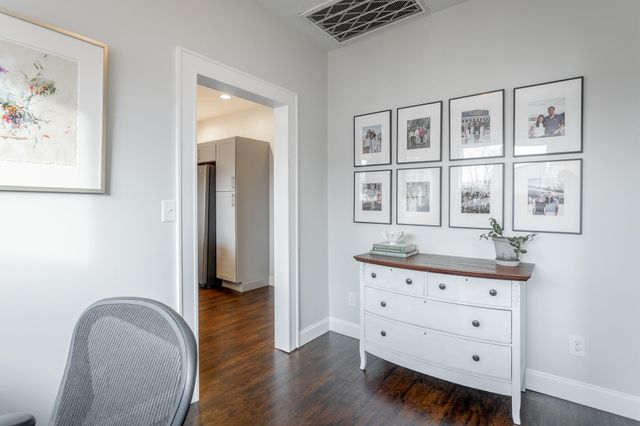 2105 E 12th Street, Chattanooga, TN 37404