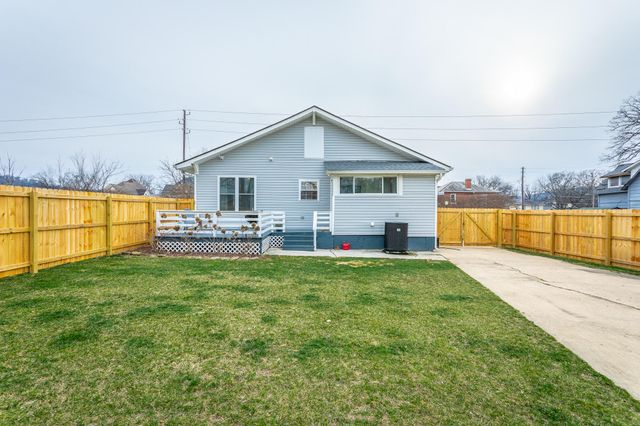 2105 E 12th Street, Chattanooga, TN 37404