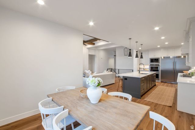 298 N AMBER LN, Layton, UT 84041