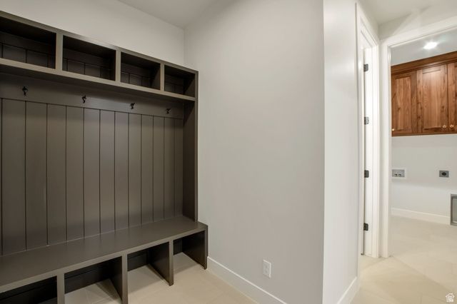 298 N AMBER LN, Layton, UT 84041