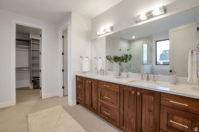 298 N AMBER LN, Layton, UT 84041