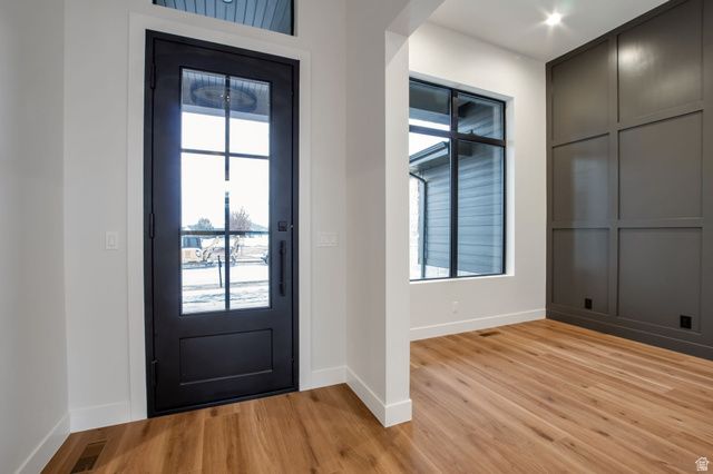 298 N AMBER LN, Layton, UT 84041