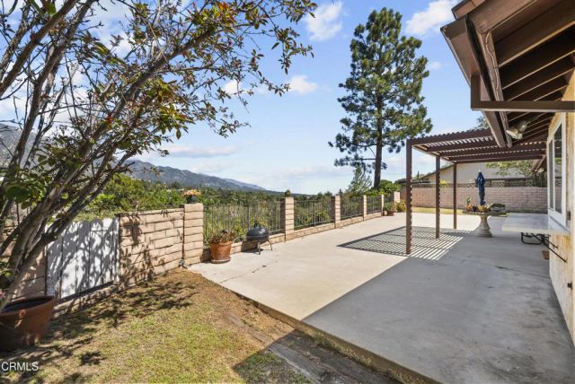 9426 Carlynn Place, Tujunga, CA 91042