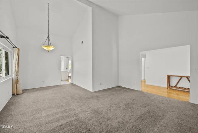 9426 Carlynn Place, Tujunga, CA 91042