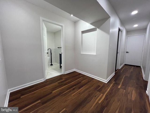 9753 MOOR GREEN, Manassas, VA 20112