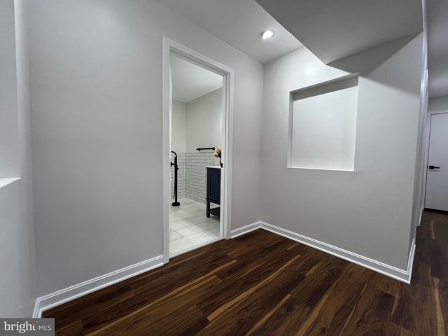 9753 MOOR GREEN, Manassas, VA 20112