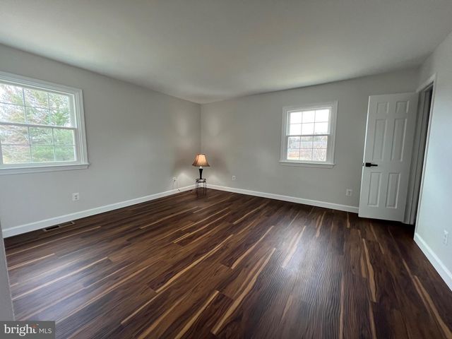 9753 MOOR GREEN, Manassas, VA 20112