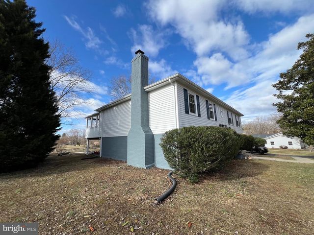 9753 MOOR GREEN, Manassas, VA 20112