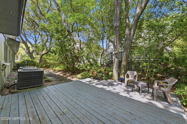 2700 MIZELL Avenue 102A, Fernandina Beach, FL 32034