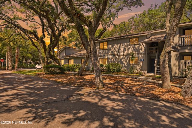 2700 MIZELL Avenue 102A, Fernandina Beach, FL 32034