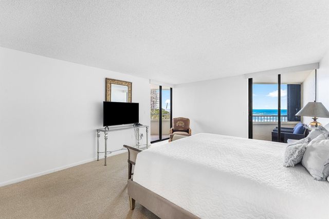 5070 N Ocean Drive 3b, Singer Island, FL 33404