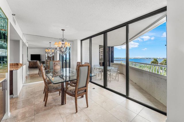 5070 N Ocean Drive 3b, Singer Island, FL 33404