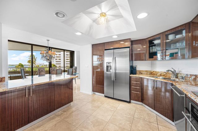 5070 N Ocean Drive 3b, Singer Island, FL 33404