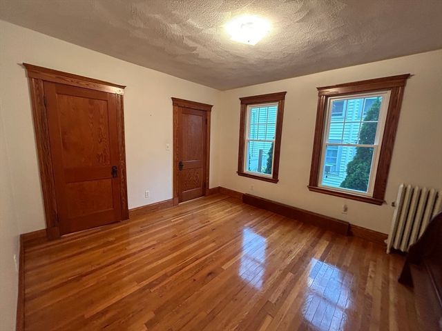 87 Woods Ave 1, Somerville, MA 02144
