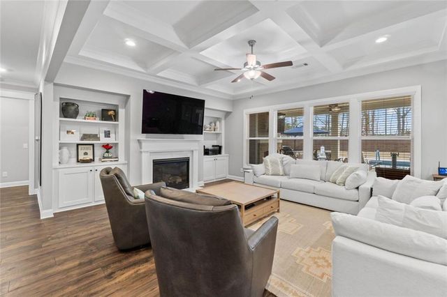 1026 Montrose Way, Hoschton, GA 30548