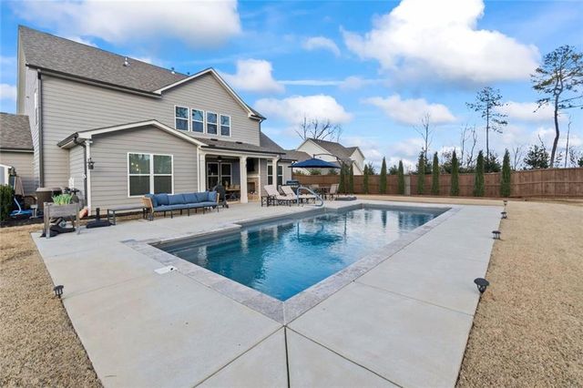 1026 Montrose Way, Hoschton, GA 30548