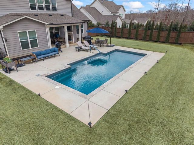 1026 Montrose Way, Hoschton, GA 30548