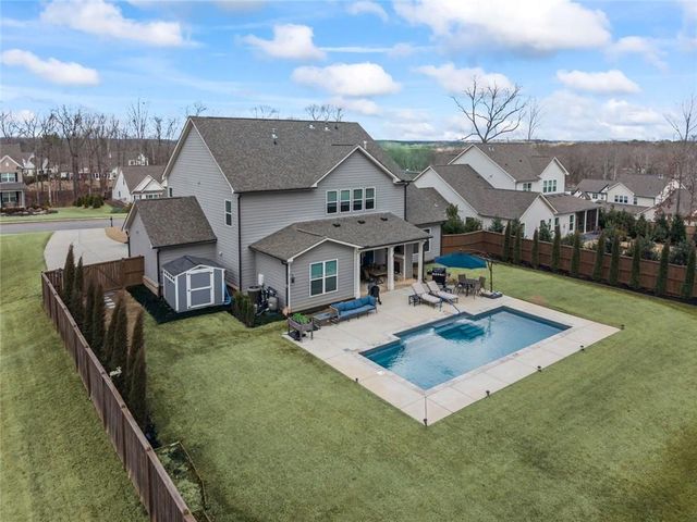 1026 Montrose Way, Hoschton, GA 30548