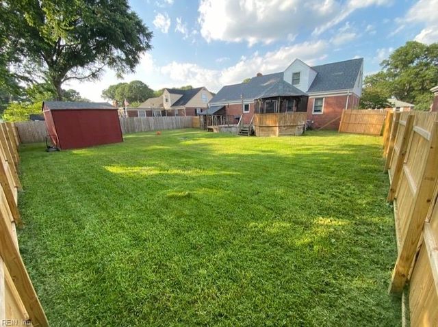 202 Porter RD, Portsmouth, VA 23707