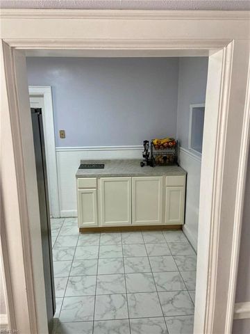 202 Porter RD, Portsmouth, VA 23707