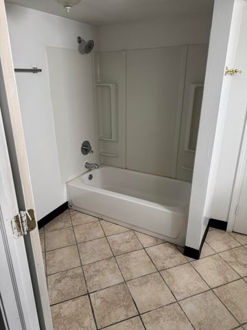 15872 ASBURY PARK Park, Detroit, MI 48227