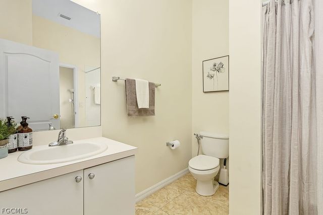 2557 Keystone Lake DR, Cape Coral, FL 33909