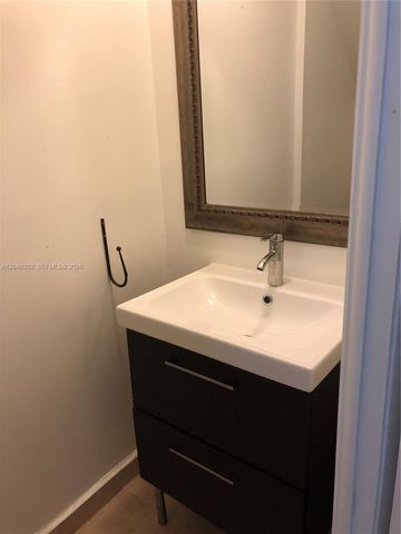 836 NW 82nd Avenue 3, Plantation, FL 33324