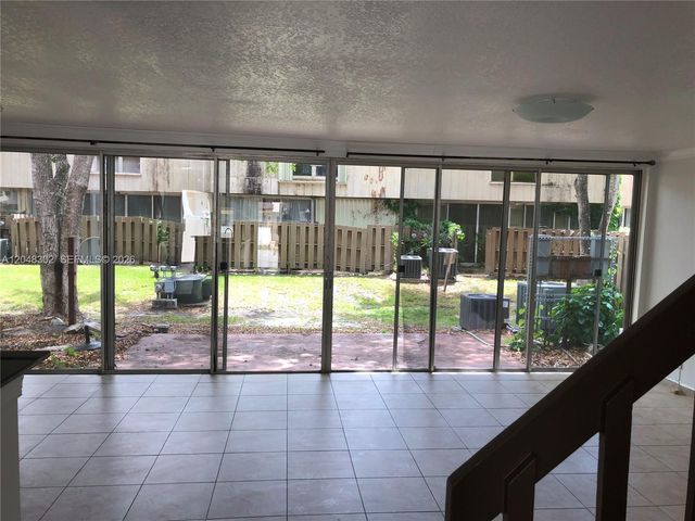 836 NW 82nd Avenue 3, Plantation, FL 33324