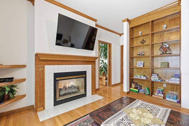 3329 Misty Cove Circle, Lysander, NY 13027